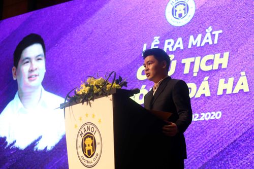 Hà Nội FC ra mắt Chủ tịch CLB trẻ nhất V-League
