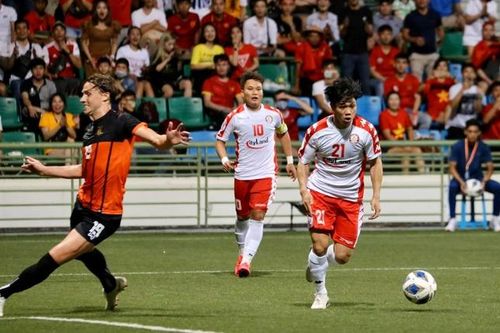 'Giải cứu' Công Phượng, nhưng còn Tiến Dũng?