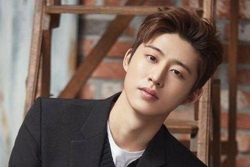 Cựu trưởng nhóm iKON âm tính với ma túy