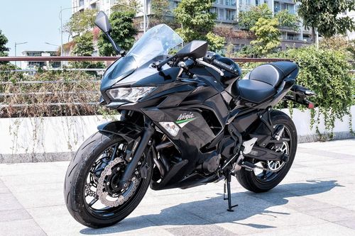 Kawasaki Ninja 650 2020 giá 197 triệu đồng tại Việt Nam
