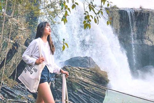 Thác nước ở Đắk Lắk kết hợp từ sông Cái, sông Đực