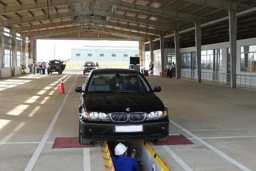 Hơn 6.700 xe ô tô bị chặn đăng kiểm vì chưa nộp phạt nguội