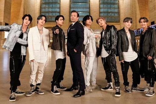3 bí mật sau màn trình diễn của BTS quay tại nhà ga trung tâm