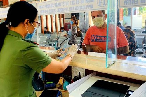 Tác động của dịch COVID-19 đến kinh tế Việt Nam