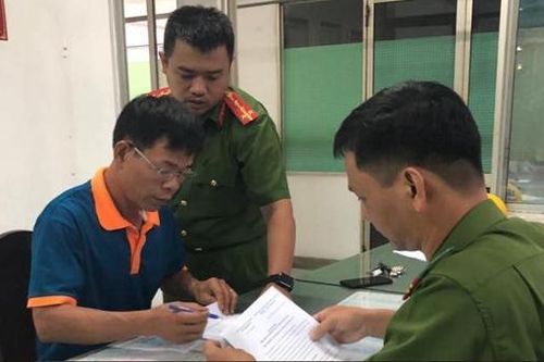 Đề nghị truy tố cựu Phó chánh án về hành vi xâm phạm chỗ ở người khác