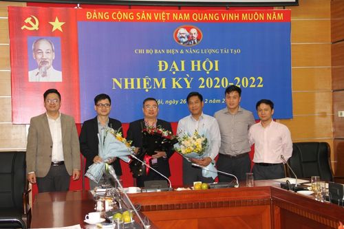 Ban Điện & Năng lượng tái tạo: 'Làm rất khổ - Khen rất khó'