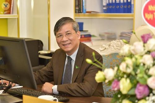 Người thầy thuốc 'khai sinh' dịch vụ xét nghiệm tại nhà của MEDLATEC