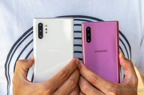Apple đe dọa 'ngôi vương' doanh số smartphone trên sân nhà của Samsung