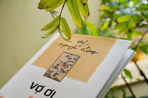 Tri ân người phụ nữ của gia đình với tập thơ 'Vợ ơi'
