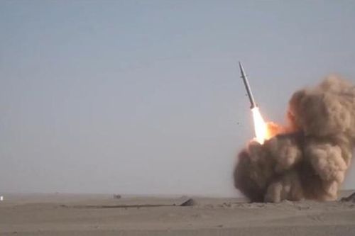 Iran khoe tên lửa đạn đạo mới mạnh hơn tên lửa đánh trúng căn cứ Mỹ