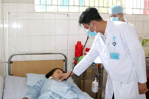 Đẩy mạnh đổi mới phong cách, thái độ phục vụ của cán bộ y tế, hướng tới sự hài lòng của người bệnh