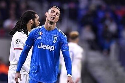 'Nối gót' Messi, Ronaldo 'tịt ngòi' tại Champions Leauge