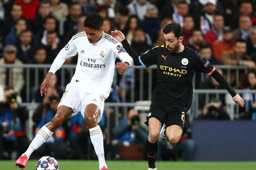 Đội bóng nào có lợi thế trước lượt về vòng 1/8 Champions League?