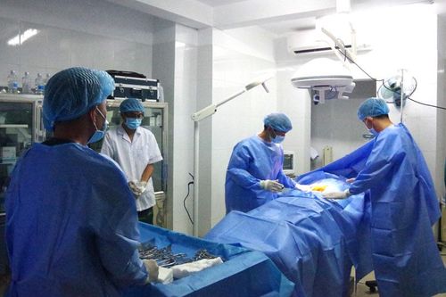 Trung tâm Y tế Trường Sa cấp cứu thành công ngư dân viêm ruột thừa cấp