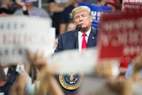 Dịch Covid-19 có thể đe dọa cơ hội tái đắc cử của Tổng thống Trump