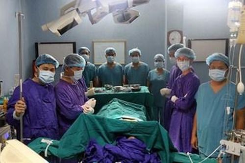 ĐỂ NGÀNH QUÂN Y CÓ THÊM NHỮNG ĐỈNH CAO