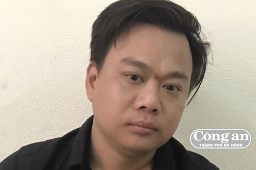 Đi đêm với... ma