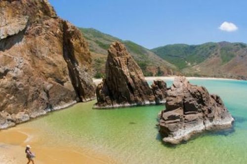 Không chỉ có biển xanh, nắng ấm, Quy Nhơn còn hấp dẫn du khách vì điều này