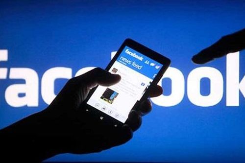 Bắt giữ ba đối tượng lừa đảo gần 4 tỷ đồng qua mạng xã hội facebook