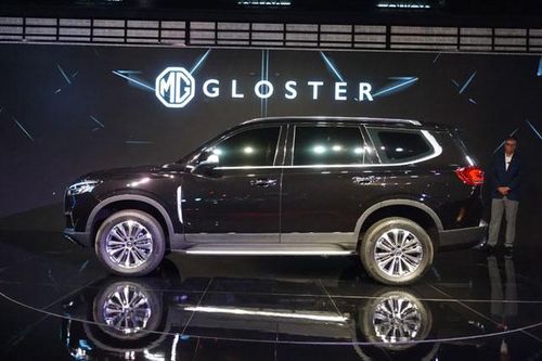 SUV mạnh 218 mã lực, giá gần 1 tỷ, 'đe nẹt' Toyota Fortuner
