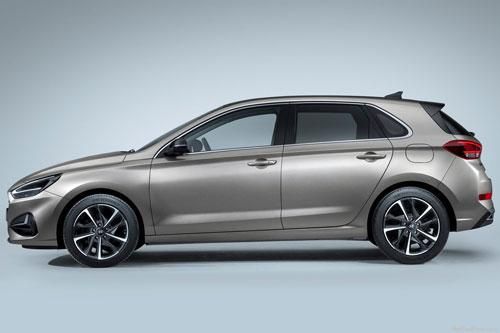 Chi tiết đối thủ mới của Mazda3: Thiết kế thể thao, động cơ tăng áp