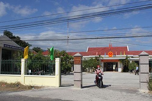 Công bố Nghị quyết về sắp xếp đơn vị hành chính cấp xã thuộc tỉnh Khánh Hòa