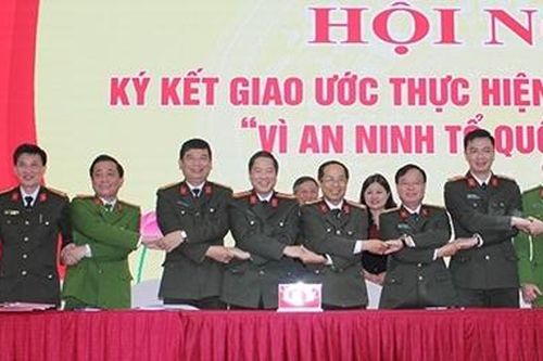 Cụm thi đua số 3 ký kết giao ước thi đua 'Vì an ninh Tổ quốc' năm 2020