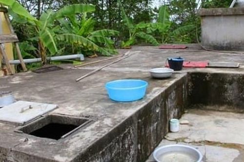 Đau xót hai anh em ruột tử vong vì rơi xuống bể nước của gia đình