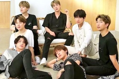 Dịch COVID-19 loang vào Kpop, ARMY tức giận với lịch diễn của BTS