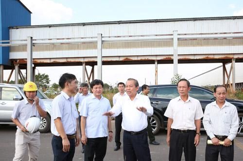 Phó Thủ tướng Thường trực thăm 2 nhà máy lớn tại Đắk Nông