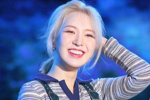 Wendy (Red Velvet) về nhà sau 63 ngày chữa trị tại bệnh viện