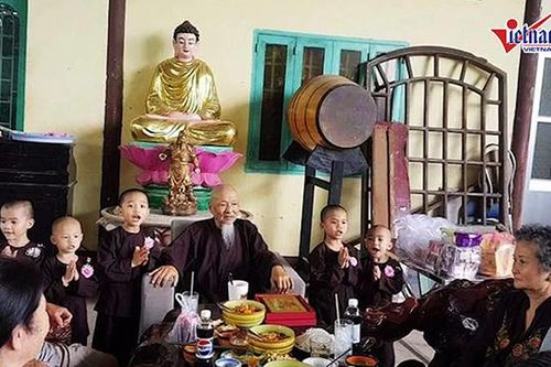 Sự thật về 'tịnh thất Bồng Lai', nơi ở 5 chú tiểu thi 'Thách thức danh hài'