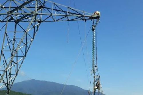 Nâng cao hiệu quả vận hành hệ thống truyền tải điện