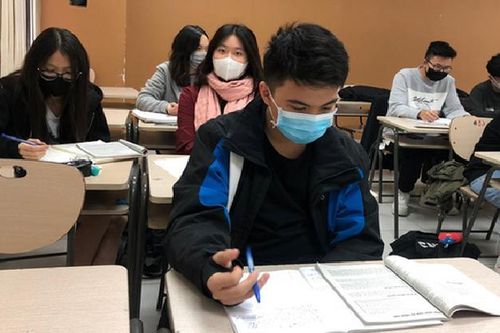 Đại học Quốc gia TP.HCM kiến nghị cho sinh viên nghỉ học đến hết tháng 3 để phòng dịch COVID-19
