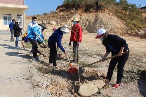 Đức Trọng ra quân tháng Thanh niên 2020