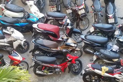 Bắt nhóm trộm xe máy đưa vào TP.HCM tiêu thụ