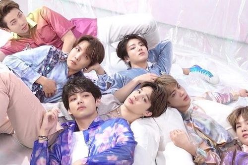 ARMY có lẽ nên ngừng ca thán về cách đếm view 'ON' của BTS