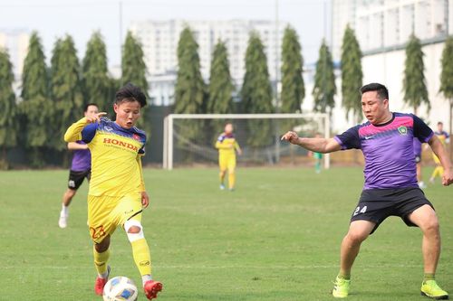 Tuyển nữ Việt Nam còn nhiều điểm yếu trước vòng play-off Olympic Tokyo