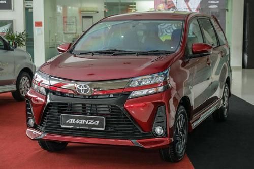 Mitsubishi Xpander bị Toyota Avanza cho 'hít khói'