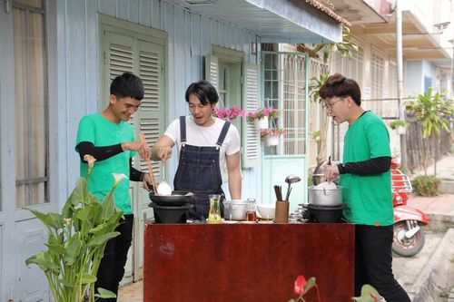 Ẩm thực kỳ thú: Trương Thanh Long, Mạc Văn Khoa thay nhau kiếm chuyện với Phát La