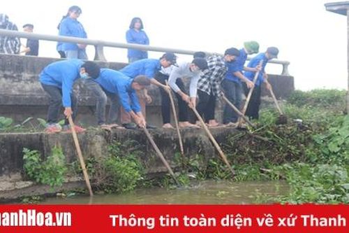 Những thanh niên giúp cho dòng sông được 'thở'