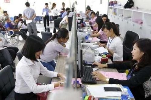 Hàng loạt trường hợp công chức không được giải quyết thôi việc