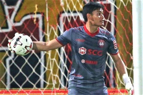 Thế chỗ của Văn Lâm, Yos nhận giải thủ môn hay nhất vòng 4 Thai League