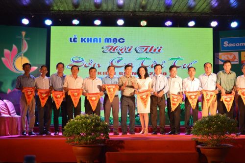 Bài 4: Ngày xuân gặp những nghệ nhân ưu tú đờn ca tài tử đất phương Nam