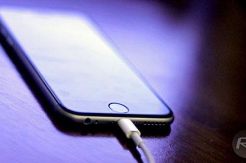 Những cách đơn giản để tăng tốc độ sạc pin iPhone