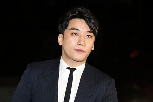 Knet Hàn bức xúc khi Seungri thoải mái dự tiệc ăn mừng trước khi nhập ngũ