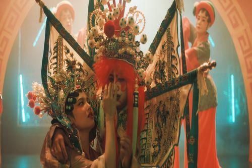 Đạo nhái MV: Chuyện cũ vẫn 'nóng'