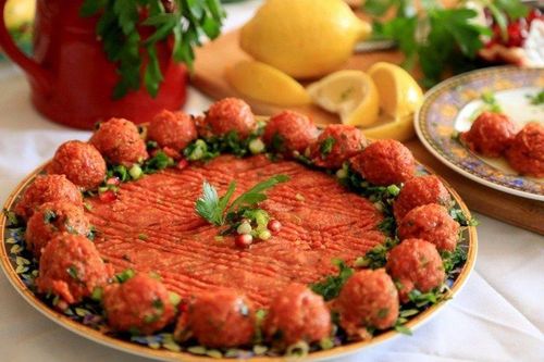Đặc sản thịt viên sống có tuổi đời 4.000 năm trước
