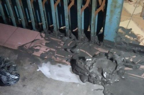 Quy Nhơn: Nhiều nhà dân bị khóa trái cửa, đổ xi măng giữa đêm
