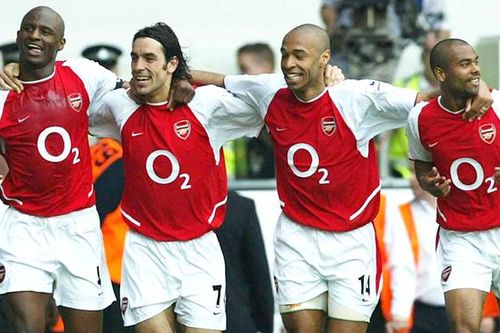 Arsenal: Thời gian không thể xóa nhòa những kỉ lục